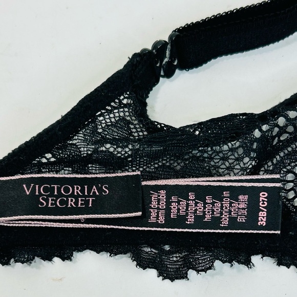 Victoria’s Secret Dream Angels Smooth & Lace Lightly Lined Demi Bra, Black, 32B - Picture 9 of 13